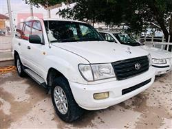 تۆیۆتا لاند کروزەر